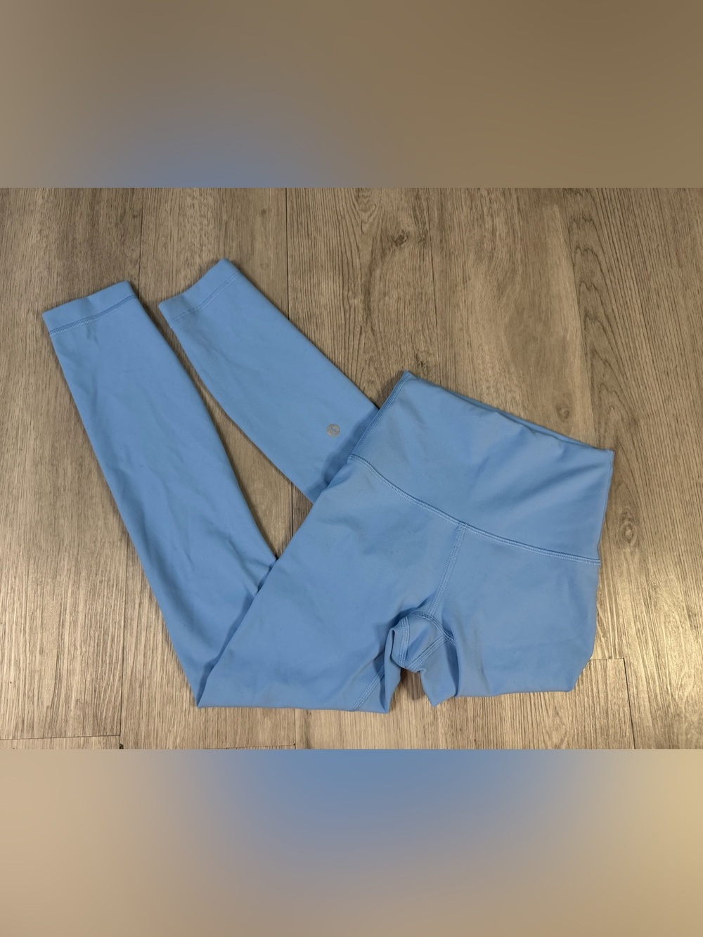 Lululemon Women’s Light Blue Solid High Rise Ankle Yoga Leggings Size 0 XS.